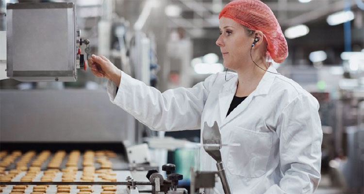 Cotral Lab récompensé pour son innovation « Qeos Agro+ » au salon Préventica Rennes